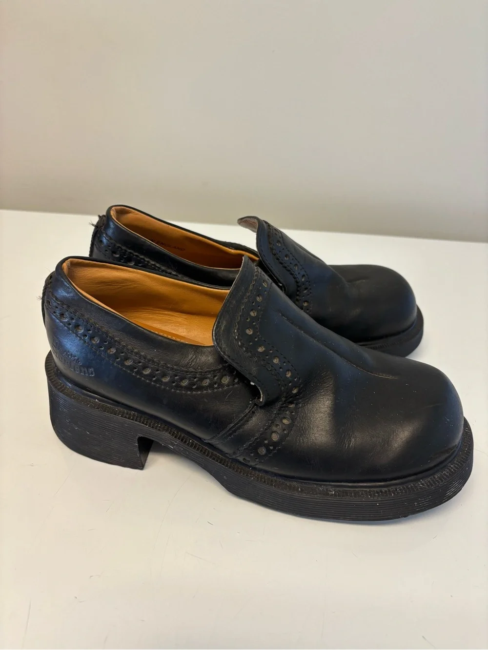 Vintage Dr. Martens Leather Slip On Brogued Chunky Heeled Shoes Women’s Size 5